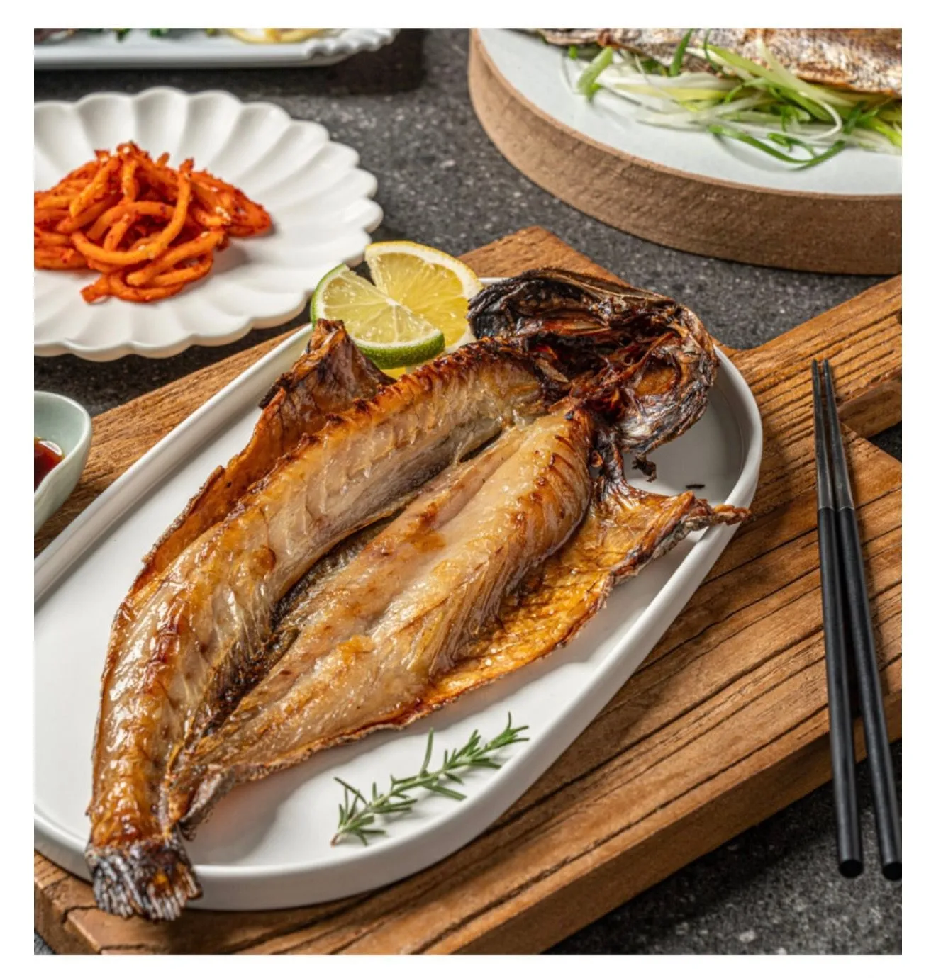 민어 자연산 반건조 민어 5마리 (31cm 내외) 1.4kg 해풍에 말린 자연산 민어 : 롯데ON