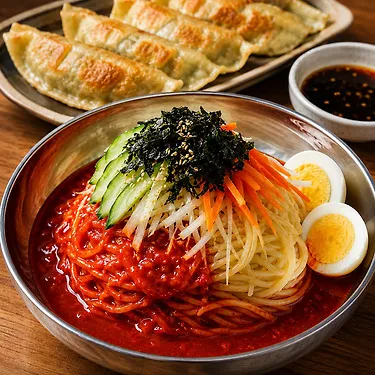 매콤달콤 입맛저격! 남포 쫄면10인분/ 쫄면2kg+쫄면장500g 쫄깃한 특제면발 | 톡딜