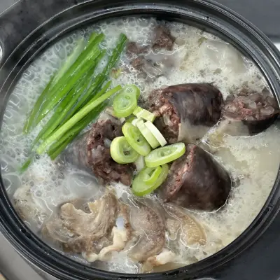 [유비푸드]원조 병천식 순대국 610g x 5팩 외 돼지국밥,얼큰돼지국밥,얼큰내장탕,소머리국밥,얼큰순대국