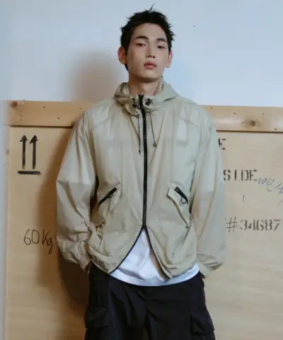 [칼라파타르] (KALAPATTHAR) X-RAY ULTRA LIGHT WINDBREAKER - BEIGE