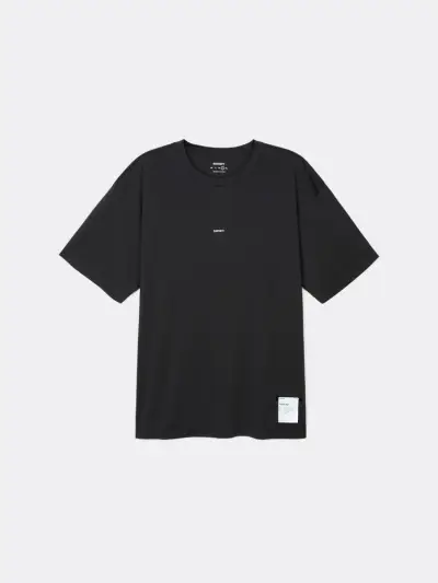 [새티스파이] AURALITE T-SHIRT - BLACK