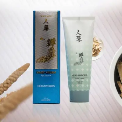 (땡처리) 인삼 핸드크림100ml x 50개 (후르츠 플로럴향 )(유통기한임박26년10월24일까지 )
